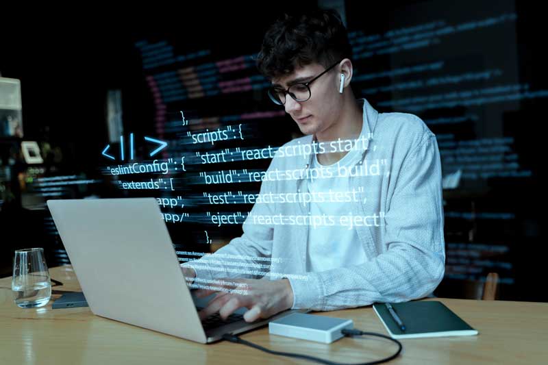 برنامه‌نویسی پایتون و آینده‌ی آن