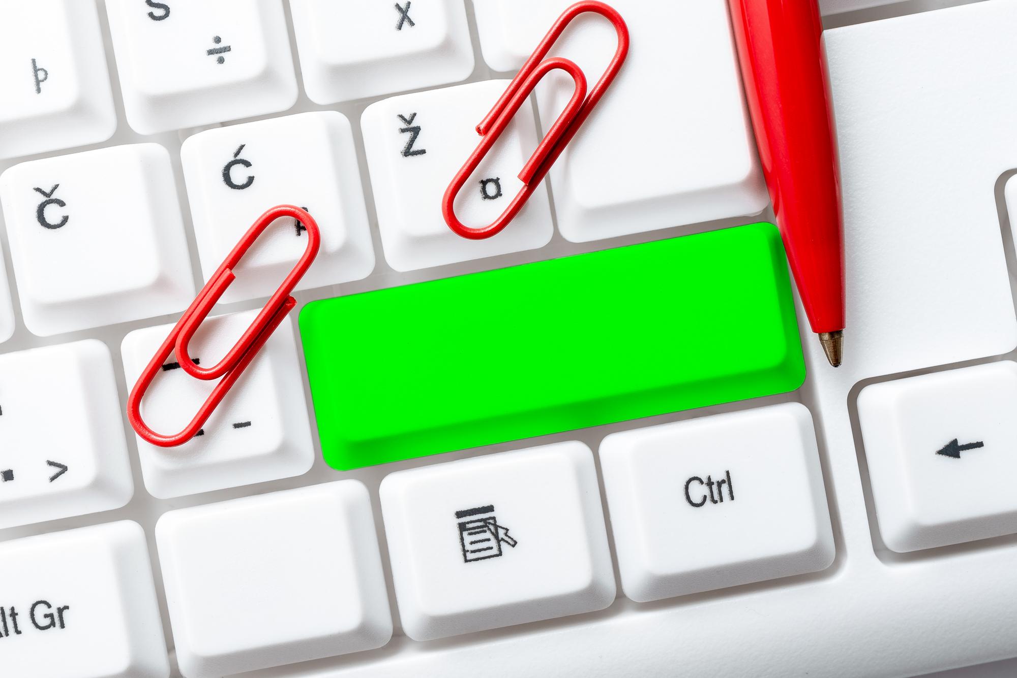 کلیدمیانبر ورد واکسل